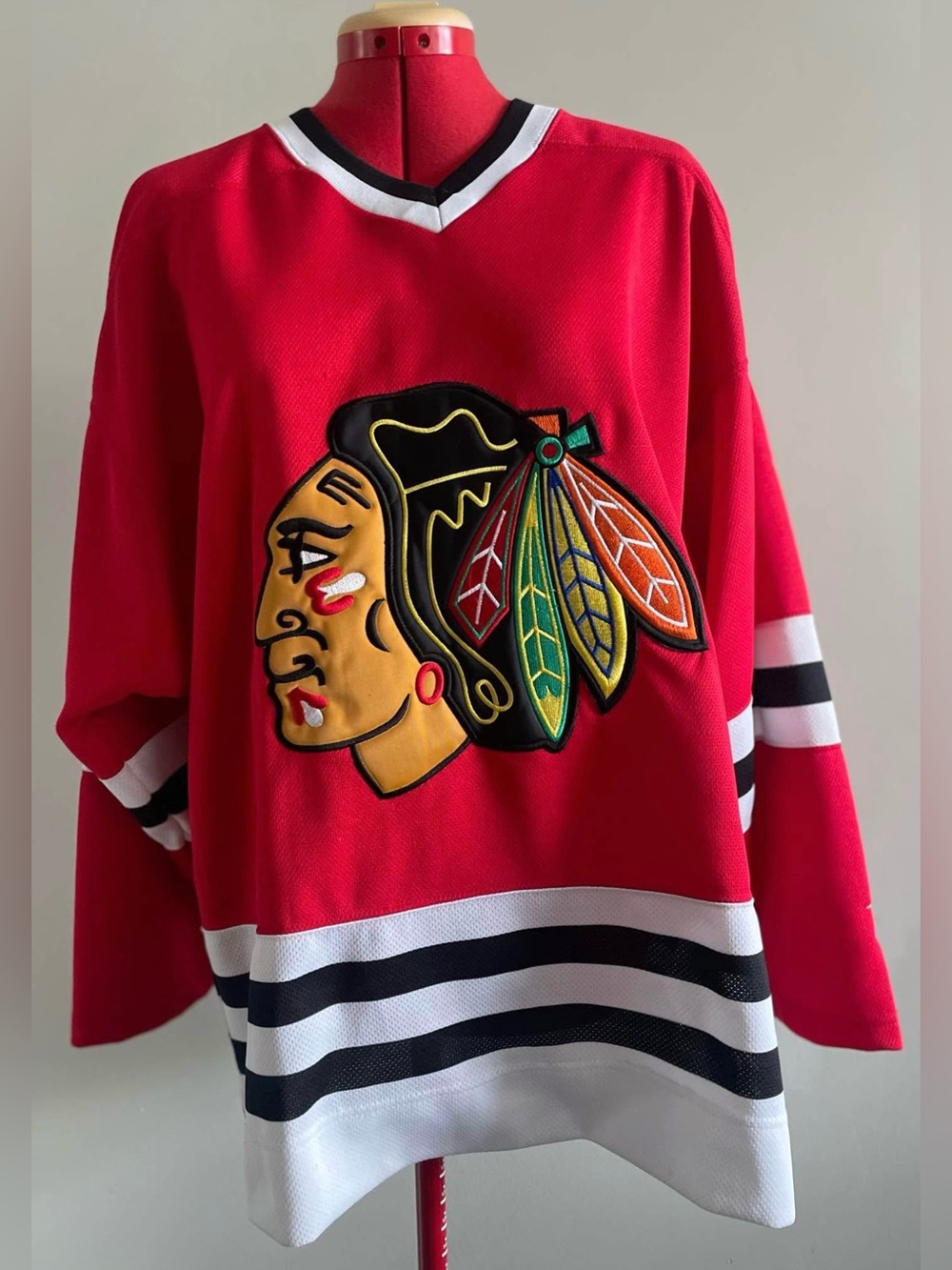 Vintage Chicago Blackhawks NHL jersey Size Medium